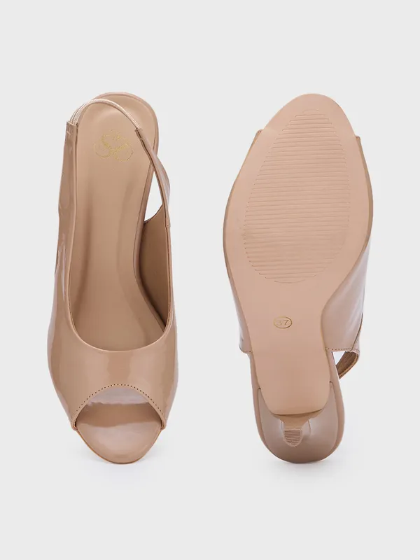 Women_Slim_Smart_Casual_Sandals