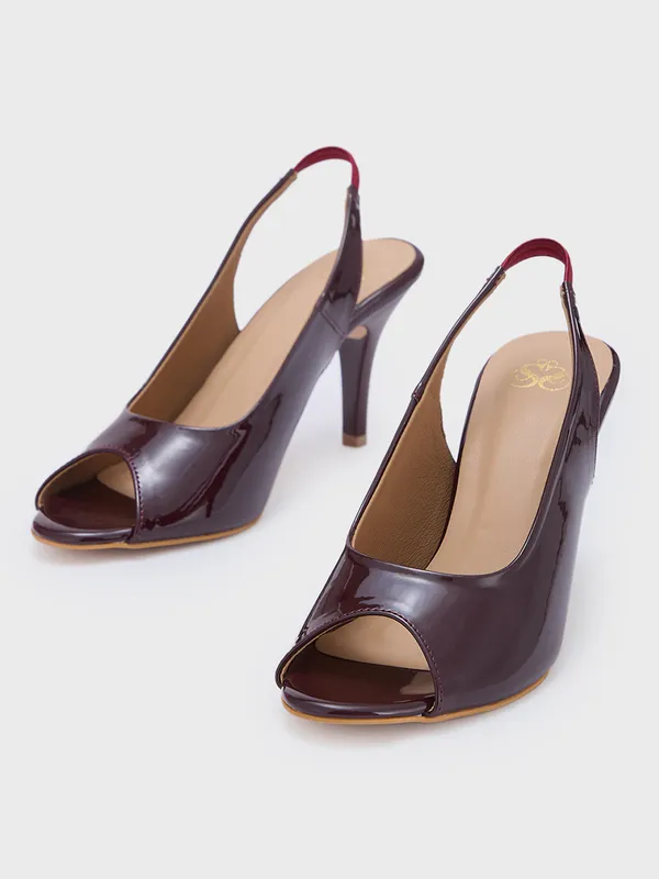 Women_Slim_Smart_Casual_Sandals