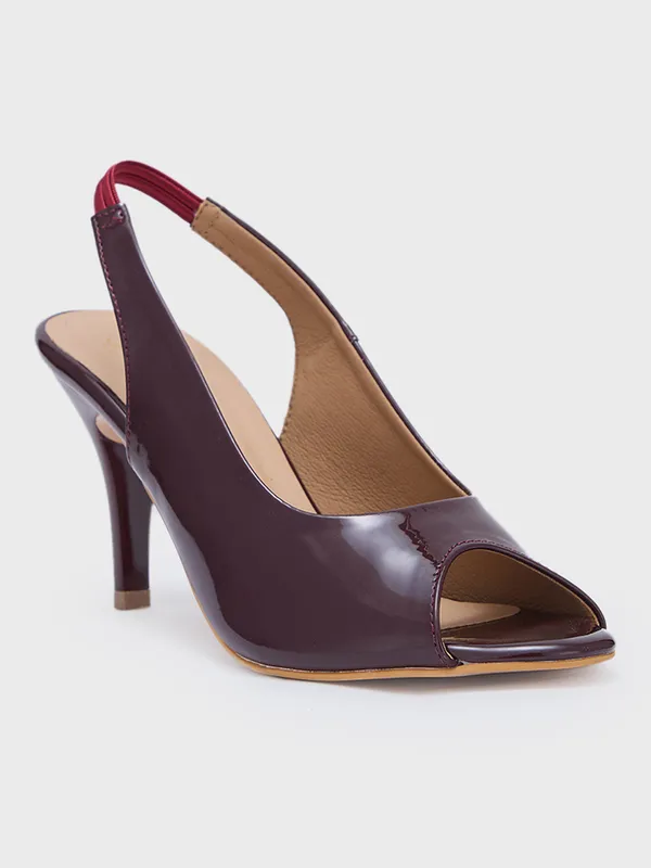 Women_Slim_Smart_Casual_Sandals