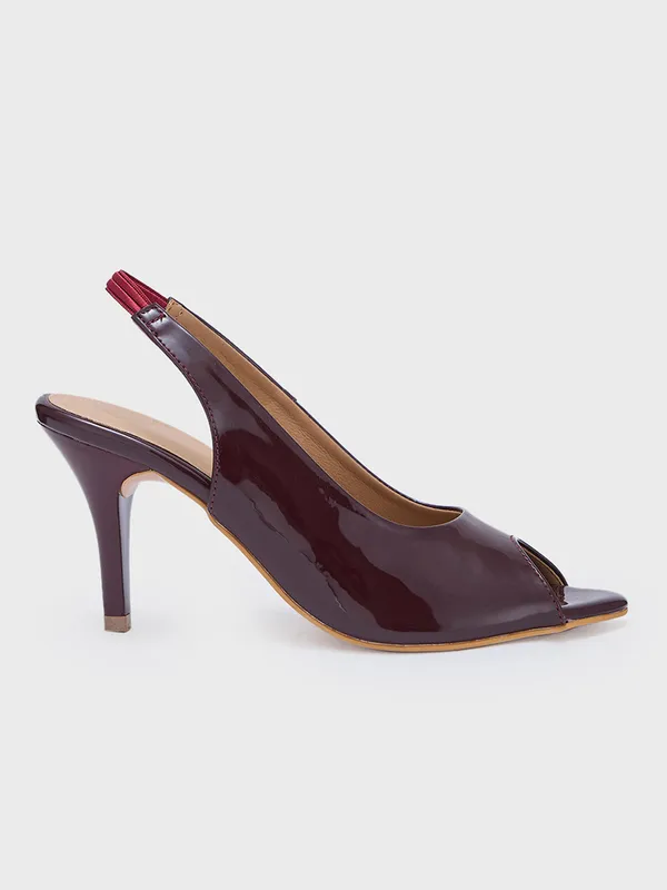 Women_Slim_Smart_Casual_Sandals