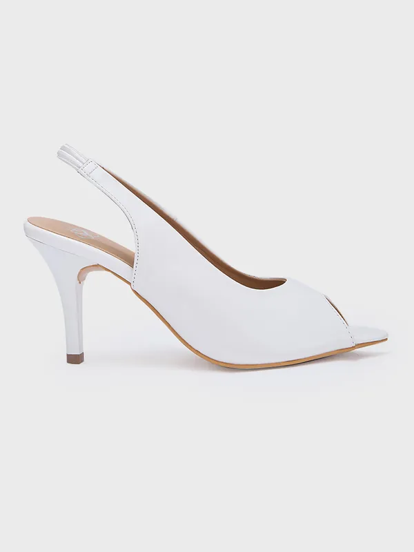 Women_Slim_Smart_Casual_Sandals