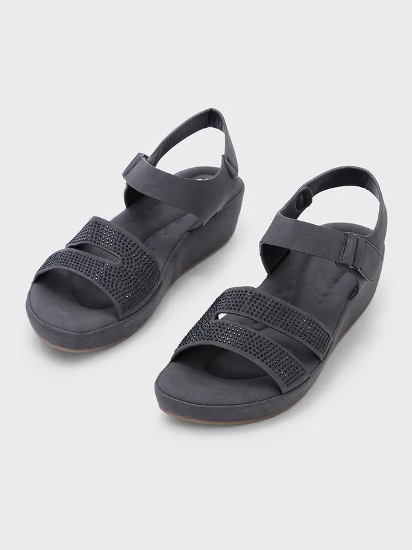 Women_Platform_Smart_Casual_Sandals