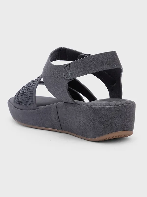 Women_Platform_Smart_Casual_Sandals