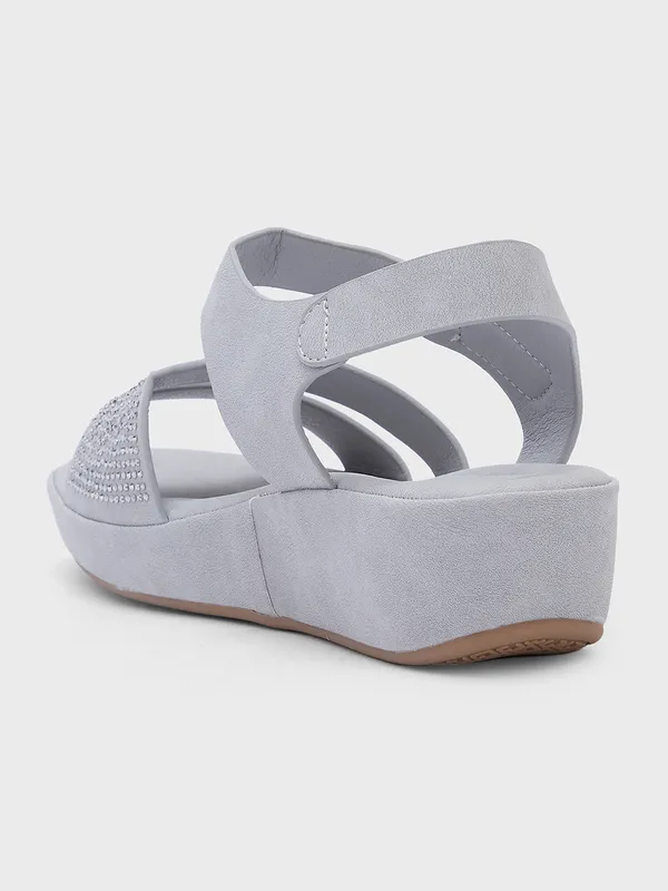Women_Platform_Smart_Casual_Sandals