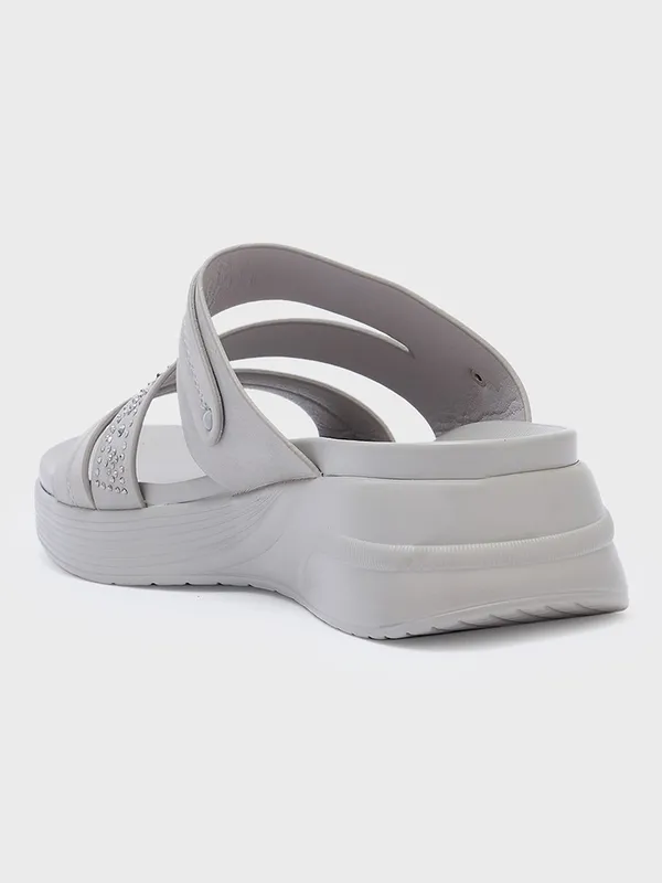 Women_Platform_Smart_Casual_Sandals