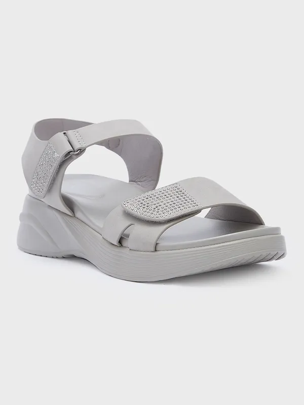 Women_Platform_Smart_Casual_Sandals