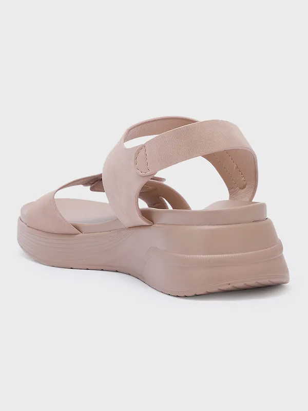 Women_Platform_Smart_Casual_Sandals