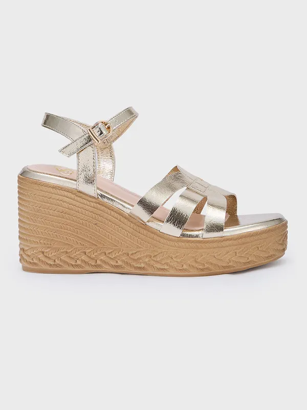 Women_Wedge_Smart_Casual_Sandals