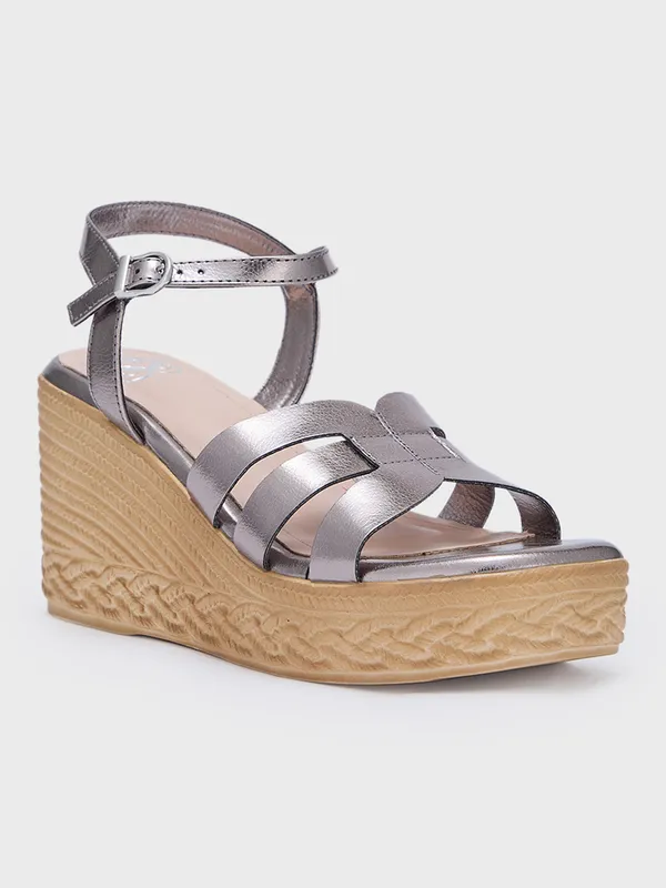 Women_Wedge_Smart_Casual_Sandals