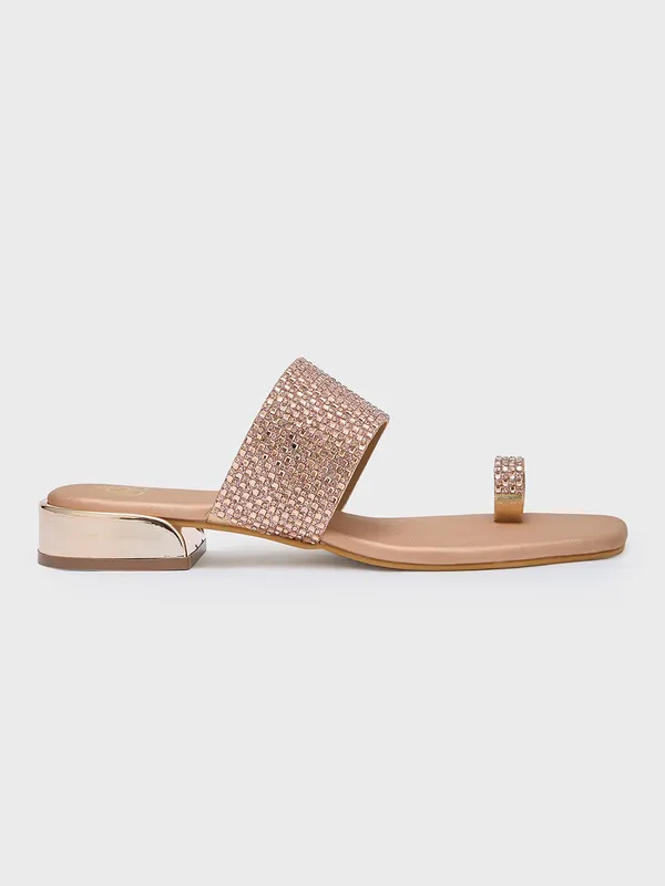 Women_Ethnic_Sandals