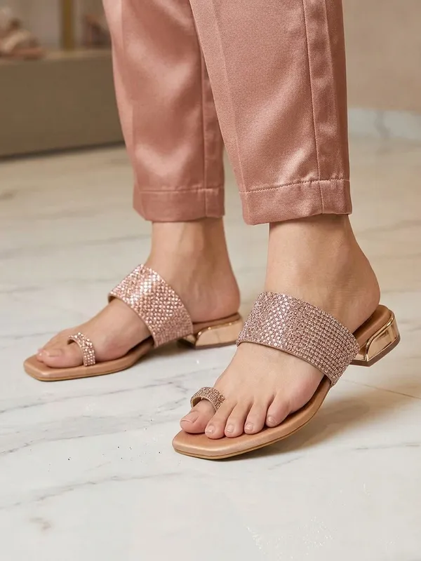Women_Ethnic_Sandals