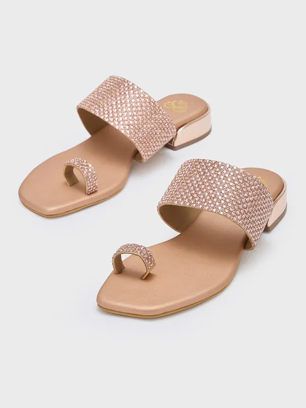 Women_Ethnic_Sandals