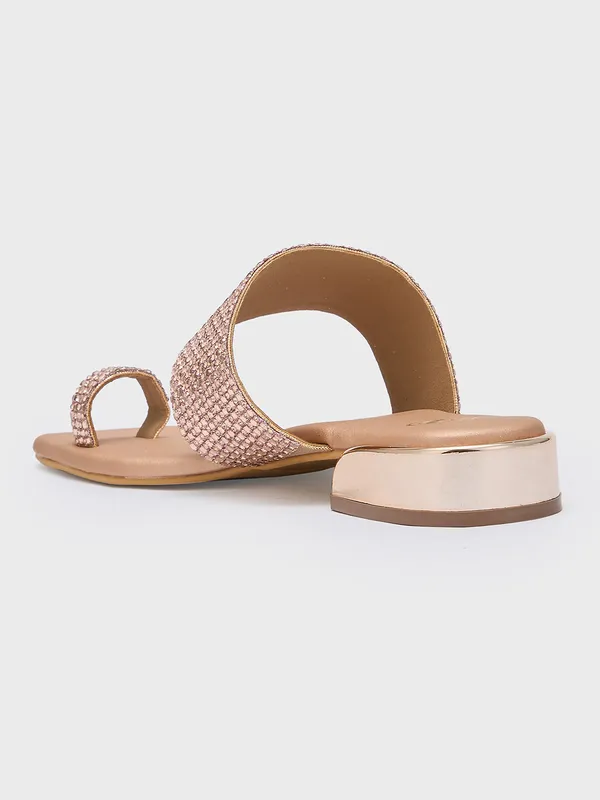 Women_Ethnic_Sandals