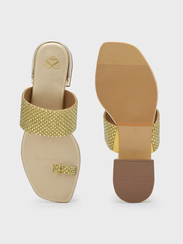 Women_Ethnic_Sandals