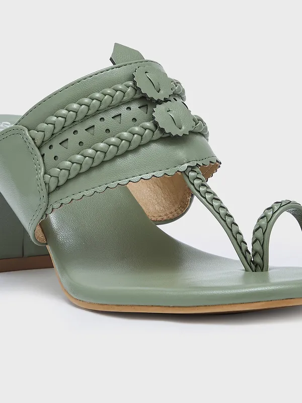 Women_Smart_Casual_Sandals