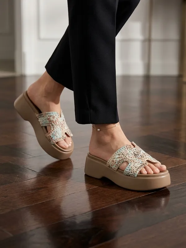Women_Smart_Casual_Sandals