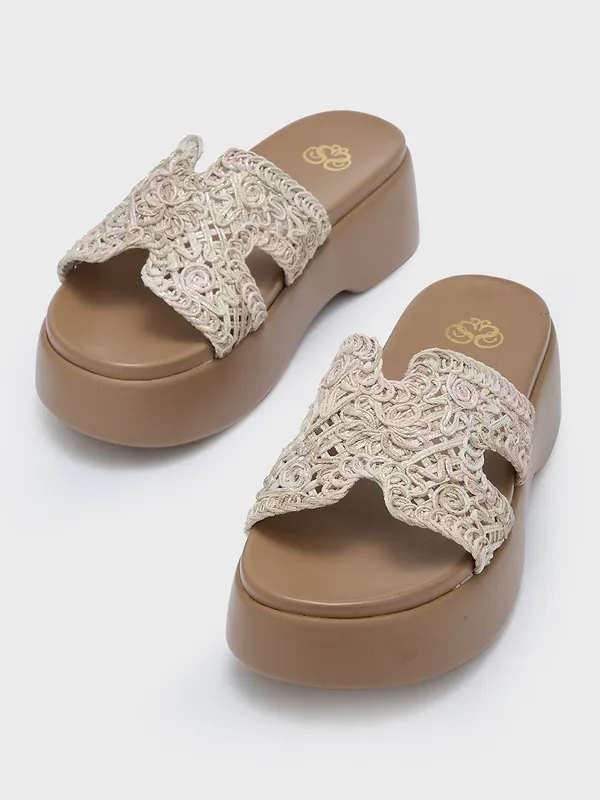 Women_Smart_Casual_Sandals