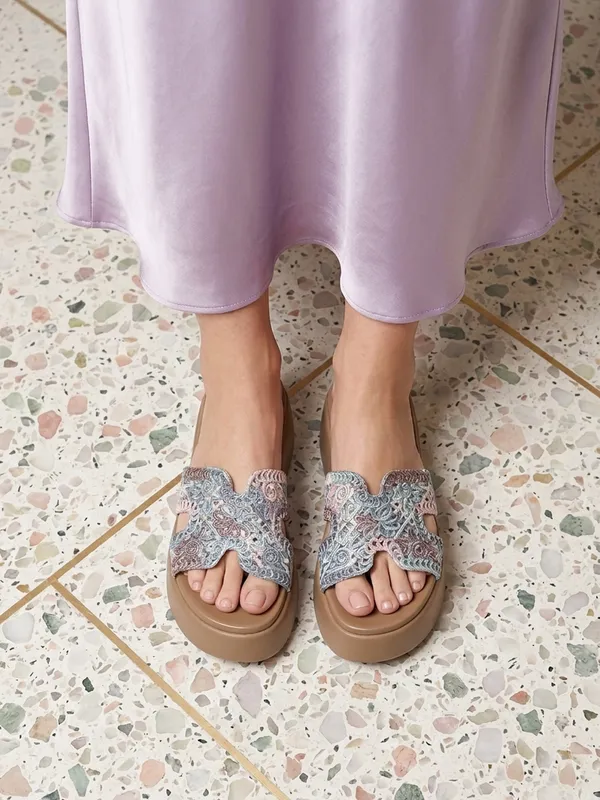 Women_Smart_Casual_Sandals