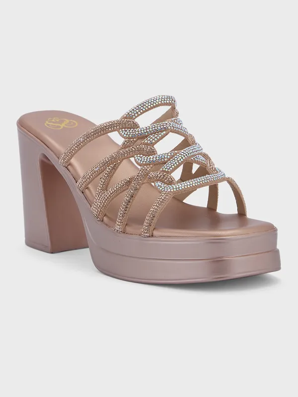 Women_Block_Party_Sandals