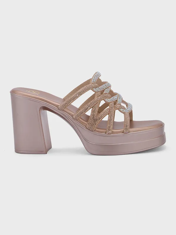 Women_Block_Party_Sandals