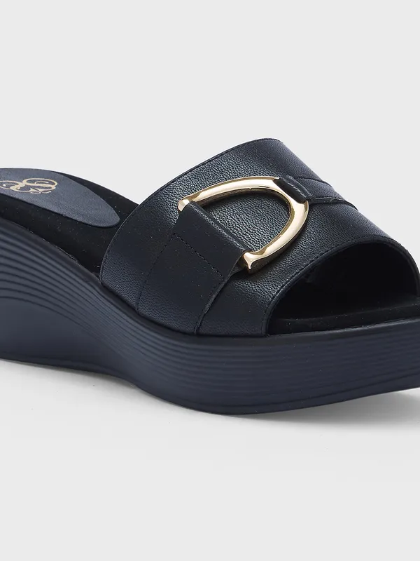 Women_Platform_Smart_Casual_Sandals