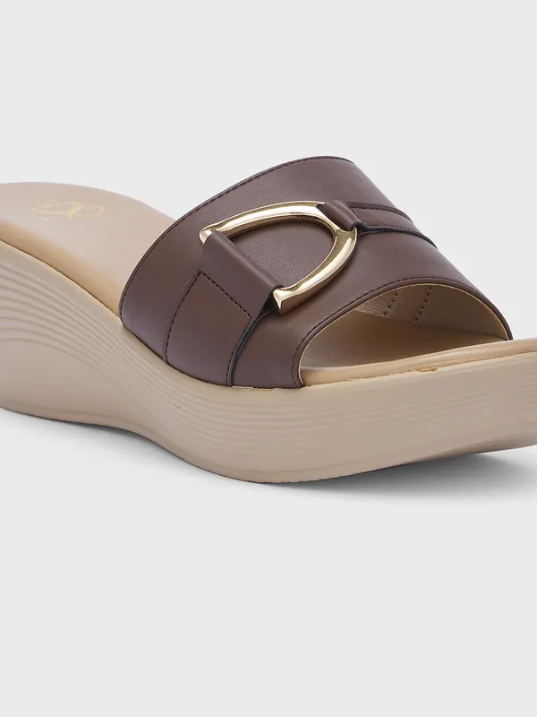 Women_Platform_Smart_Casual_Sandals