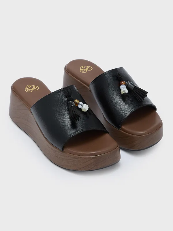 Women_Smart_Casual_Sandals
