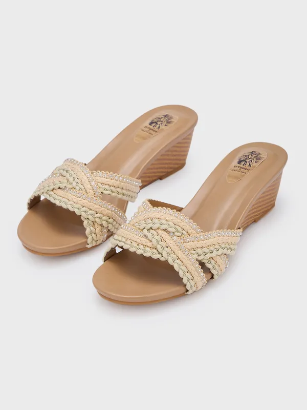 Women_Wedge_Smart_Casual_Sandals