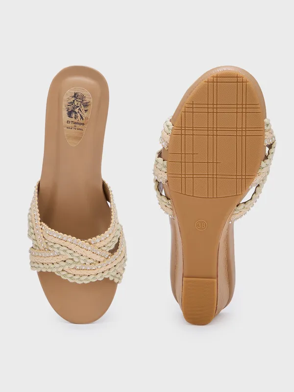 Women_Wedge_Smart_Casual_Sandals
