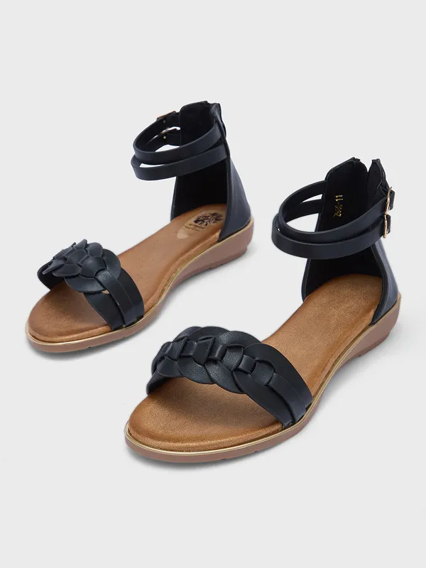 Women_Smart_Casual_Sandals