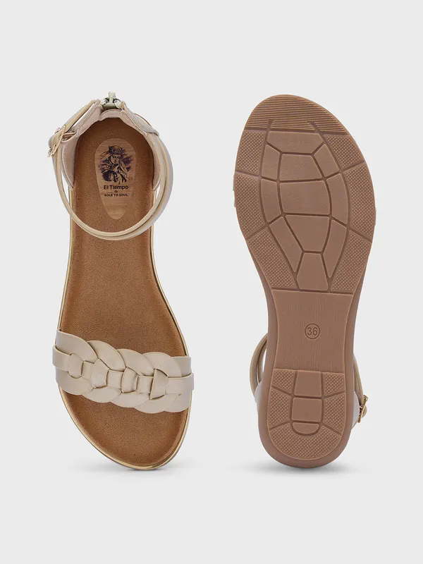 Women_Smart_Casual_Sandals