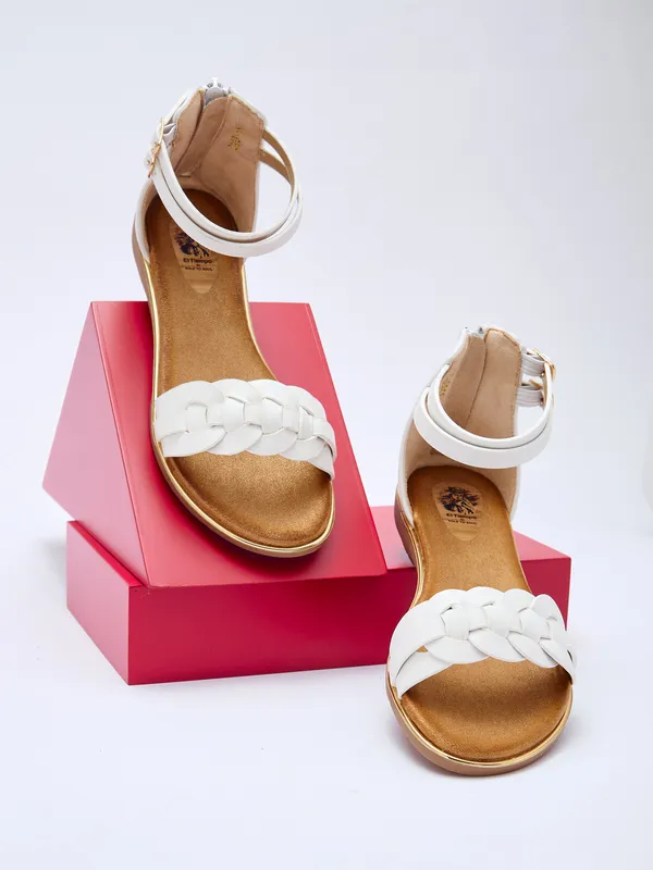 Women_Smart_Casual_Sandals