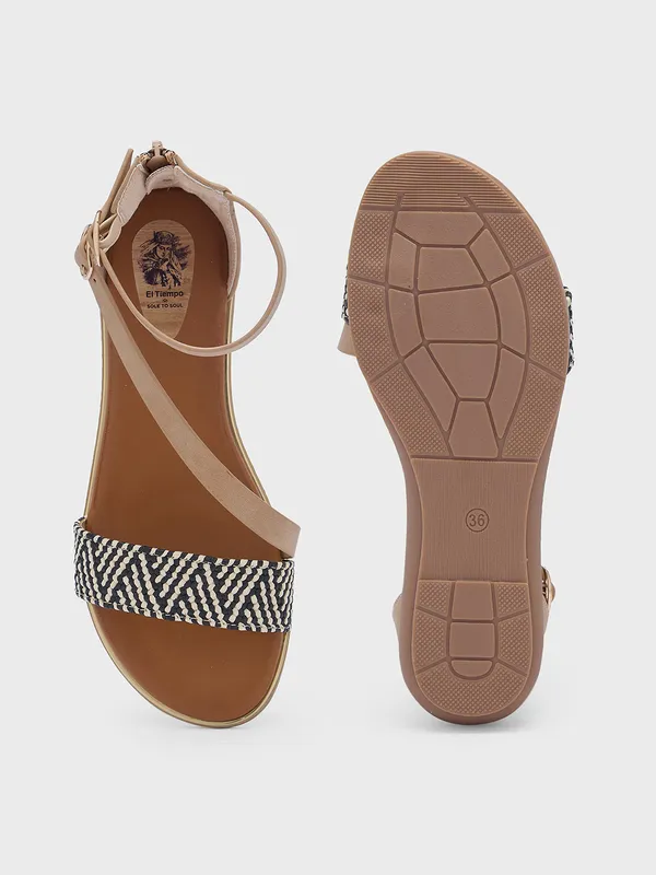 Women_Comfort_Smart_Casual_Sandals
