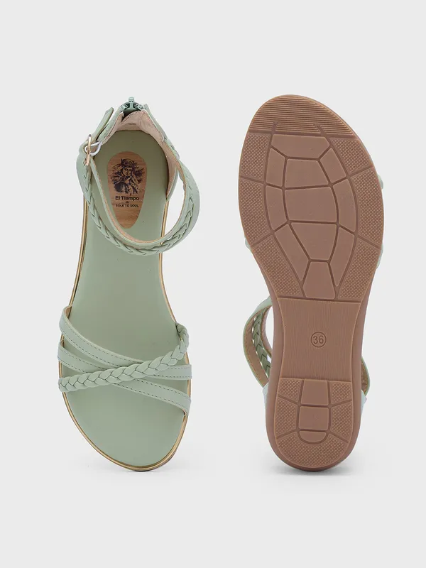 Women_Comfort_Smart_Casual_Gladiators