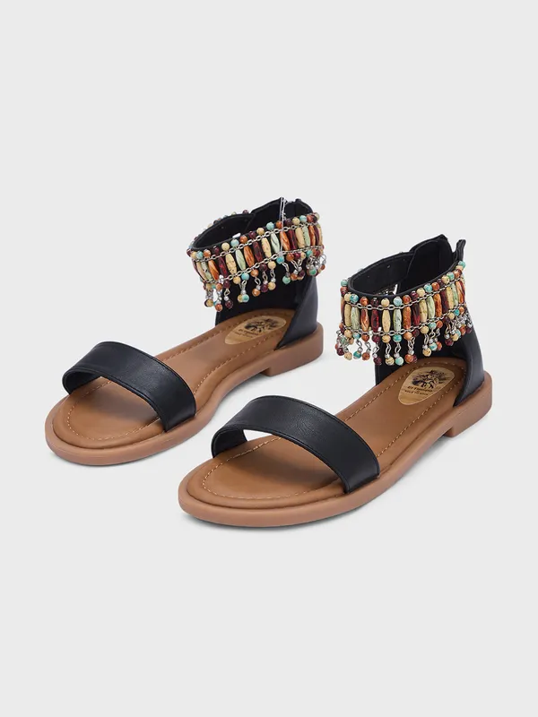 Women_Comfort_Smart_Casual_Gladiators