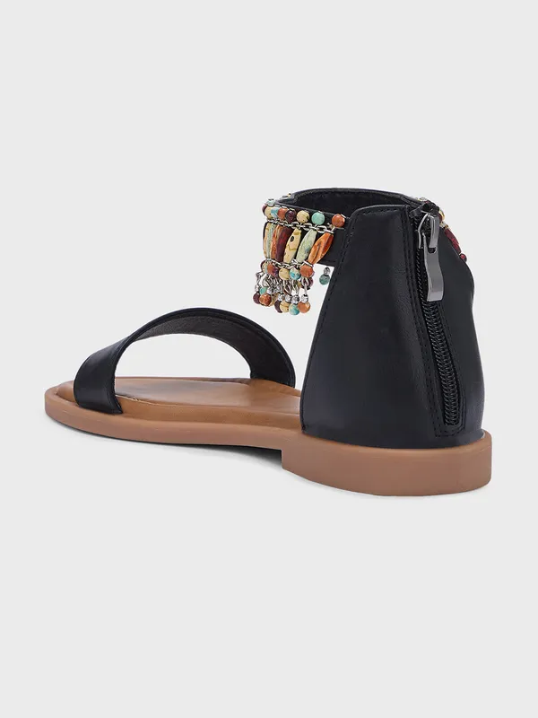 Women_Comfort_Smart_Casual_Gladiators