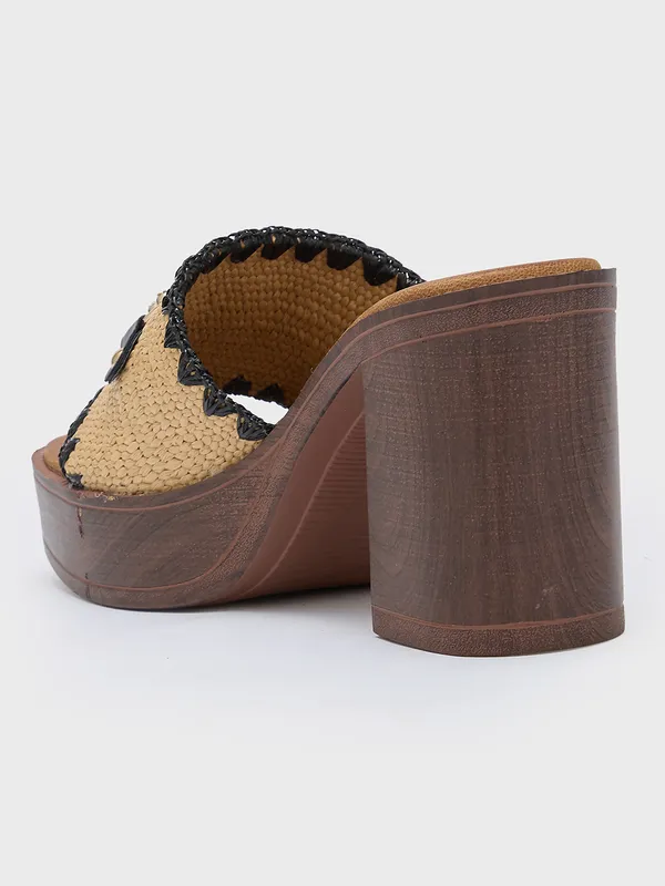 Women_Smart_Casual_Sandals