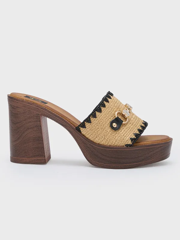 Women_Smart_Casual_Sandals