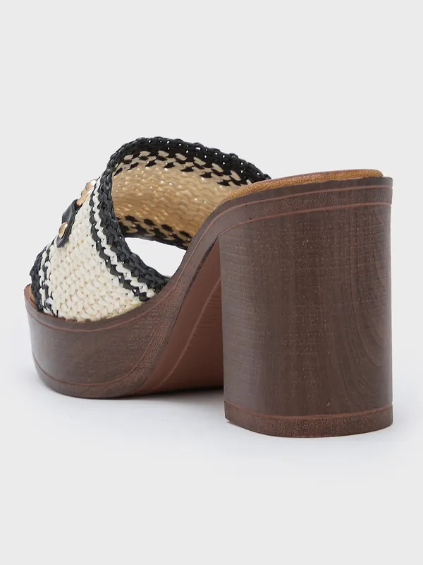 Women_Smart_Casual_Sandals