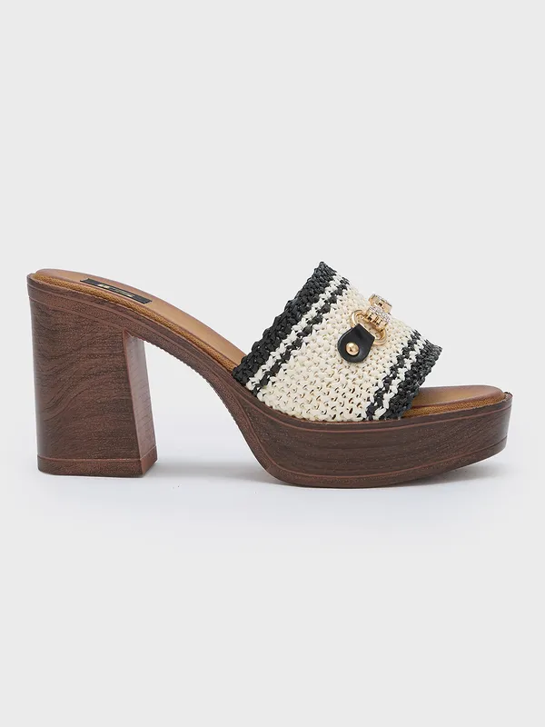 Women_Smart_Casual_Sandals