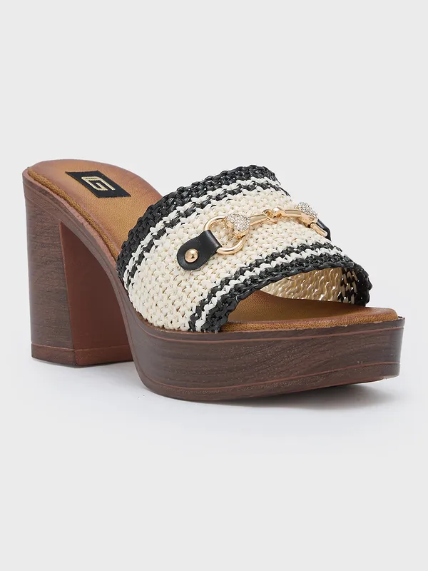 Women_Smart_Casual_Sandals