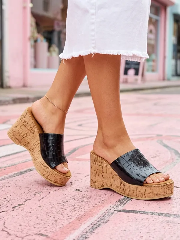 Women_Smart_Casual_Sandals