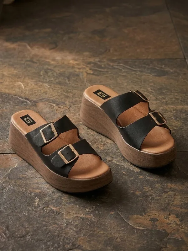 Women_Smart_Casual_Sandals
