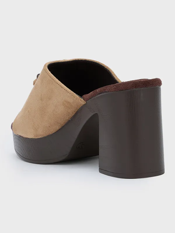 Women_Smart_Casual_Sandals