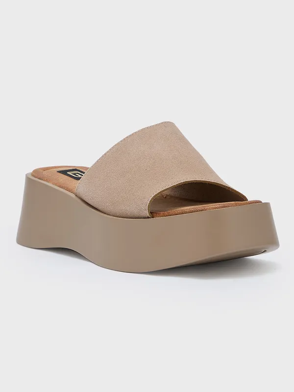 Women_Smart_Casual_Sandals