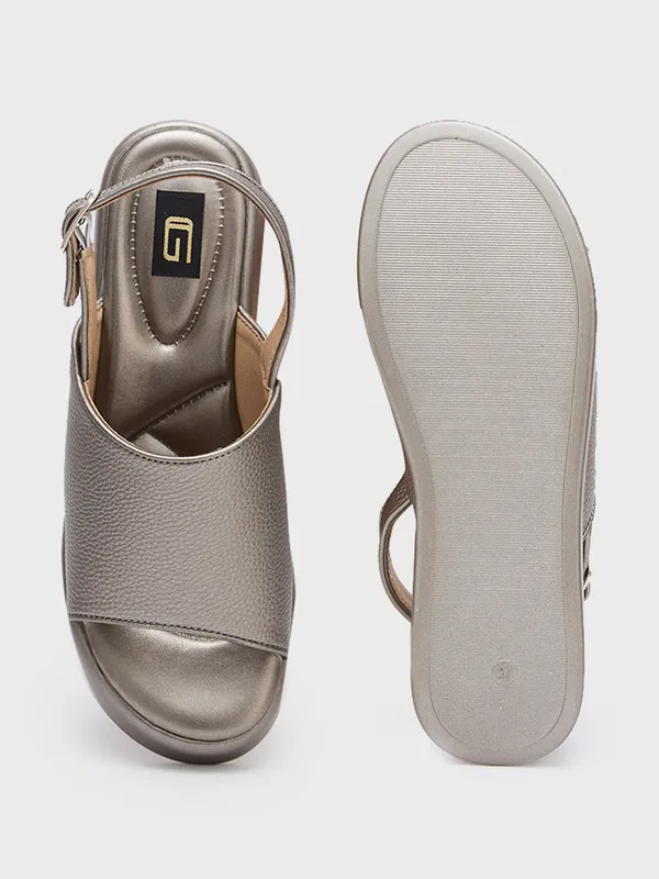 Women_Platform_Smart_Casual_Sandals