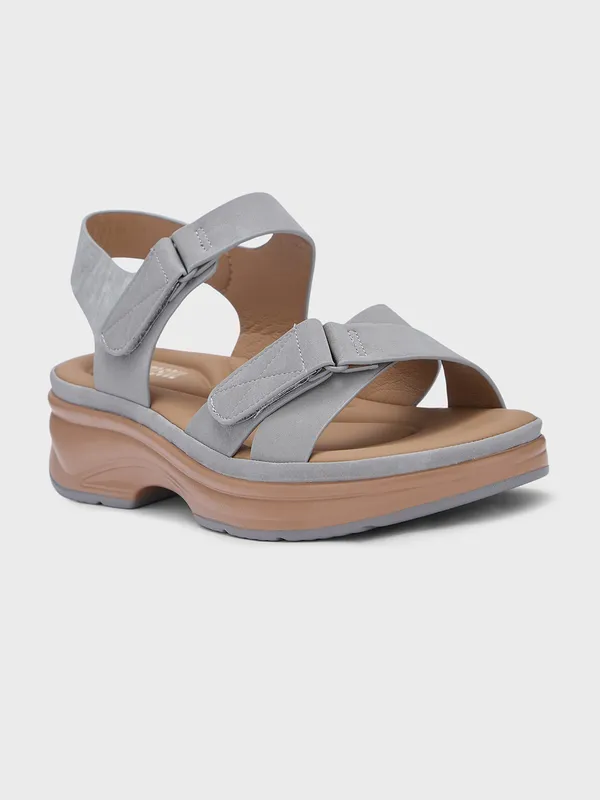 Women_Platform_Smart_Casual_Sandals