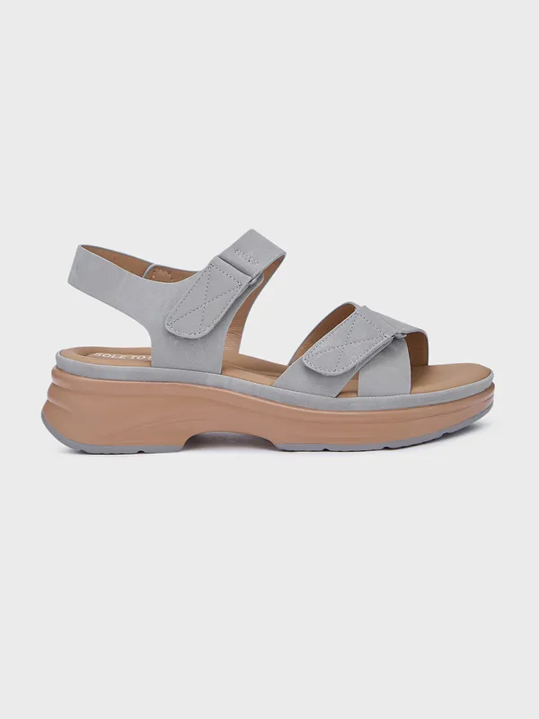 Women_Platform_Smart_Casual_Sandals