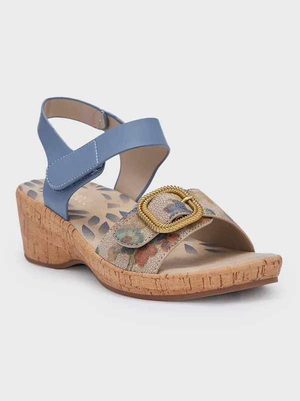 Women_Platform_Smart_Casual_Sandals