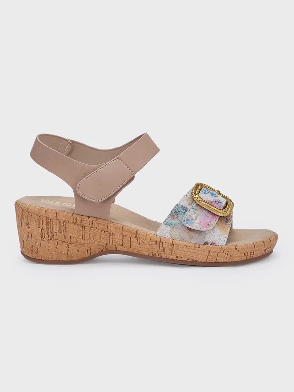 Women_Platform_Smart_Casual_Sandals